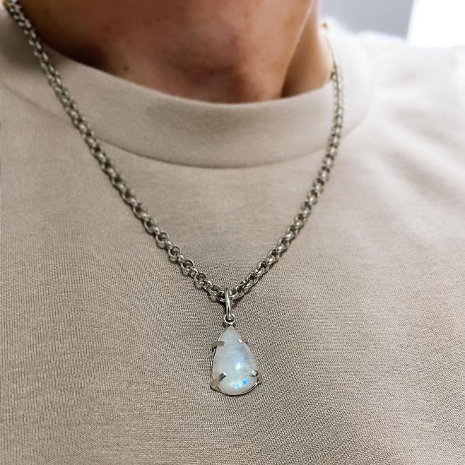 Ještě jeden kousek ze stříbra a měsíčního kamene. Když objednáte do čtvrtka, Zásilkovna garantuje doručení do Vánoc. Délka...